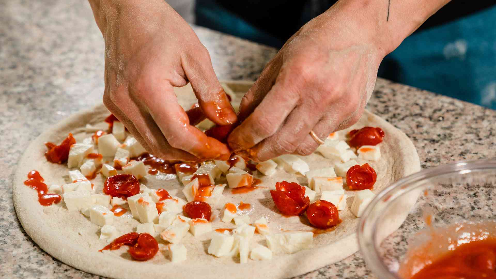 Intervista a Raffaello Cice: Passione per la Pizza e Formazione con Ad Horeca